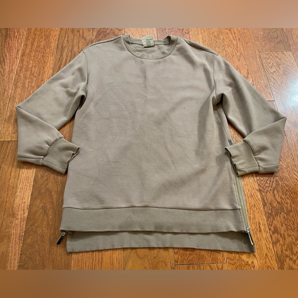Varley Charter Sweatshirt with Zipper Detail